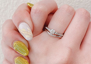 失敗しない婚約指輪と結婚指輪のデザインの組み合わせとは？