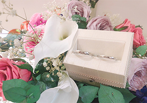 必見！結婚指輪で迷っている方におすすめしたい究極のシンプルリングとは