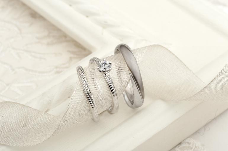 【LOVE BOND ラブボンド】6月の幸せ結婚アイテムをプレゼント！